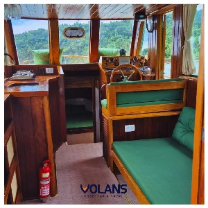 VOLANS Trawler V36'