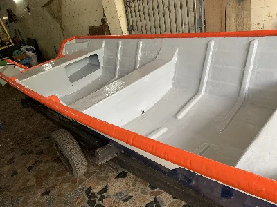 Barco Fibra Borda Alta quebra ondas 6,50 metros 21