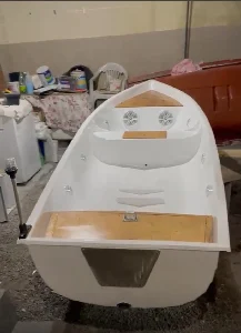 Bote Shark 380