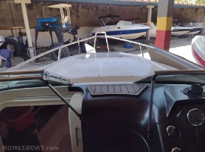 Triton 250 Open