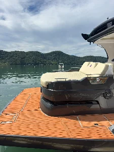 Clique para visualizar Barco Real 42 Hardtop /Motor de popa 300HP Dts