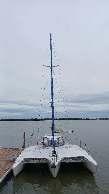 Clique para visualizar Trimarã Searunner 37