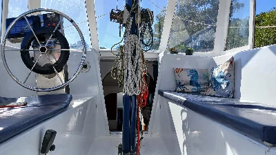 Trimarã Searunner 37