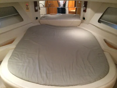 Clique para visualizar Intermarine 380 Full