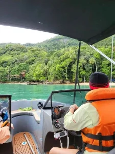 Lancha 19 pés 100hp