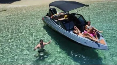 Lancha 19 pés 100hp