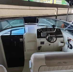 Sea Ray 280 Sundancer