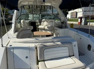 Sea Ray 39.5 Sundancer 2011 dois motor Mercury QSD