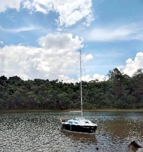 Clique para visualizar Vendo Veleiro Cruiser 18 excelente estado