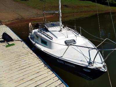Clique para visualizar Vendo Veleiro Cruiser 18 excelente estado