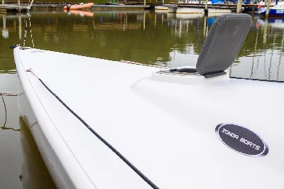 Clique para visualizar Zonda Boats 25
