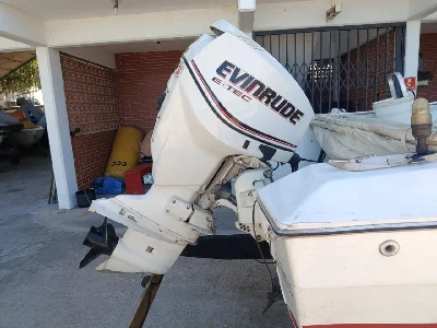 Clique para visualizar Carbrasmar 18 Pés com Evinrude Etec 115