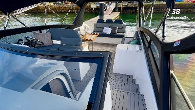 Clique para visualizar Real 38 Cabriolet - Parelha Mercury 250hp de popa