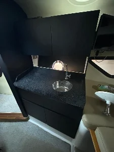 Triton 330