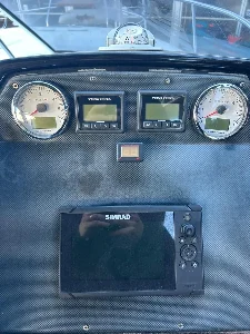 Triton 330