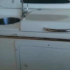 Clique para visualizar Espaço gourmet em fibra e aço inox p/ lanchas