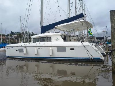 Clique para visualizar Lagoon 421