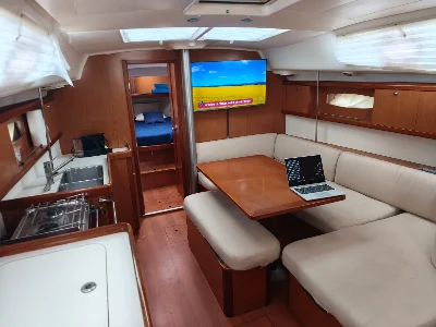 Clique para visualizar Oceanis 40