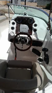 Clique para visualizar Triton 240 Open