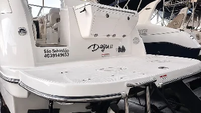 Clique para visualizar Lancha Bayliner 310 Completa + Mercruiser V8 8.2