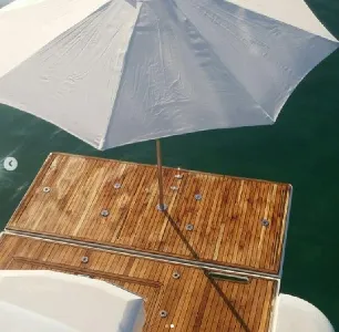 Clique para visualizar Plataforma hidráulica p/ lancha a partir de 29 pés