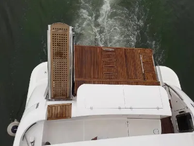 Clique para visualizar Espaço gourmet e plataforma lanchas