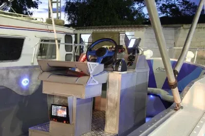 ADVENTURE 246 OPEN OU CABINADA